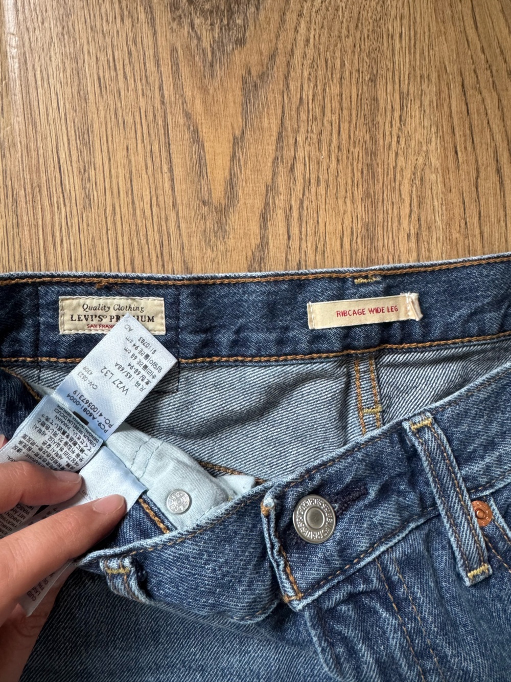 Levi’s Ribcage Wide Leg, 27x32